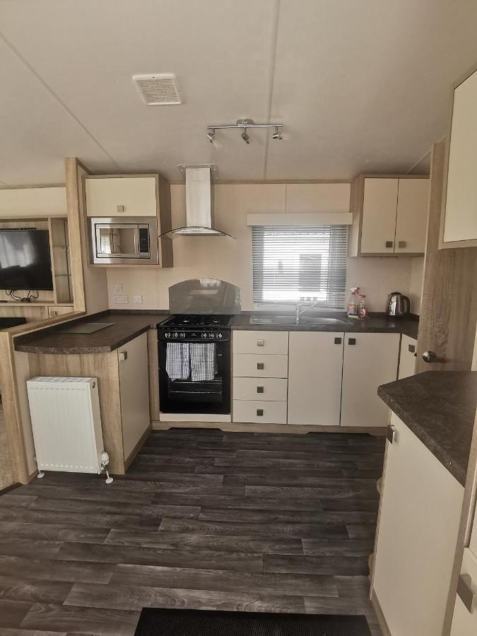 Villa Caravan In The Cotswolds à Cirencester Extérieur photo