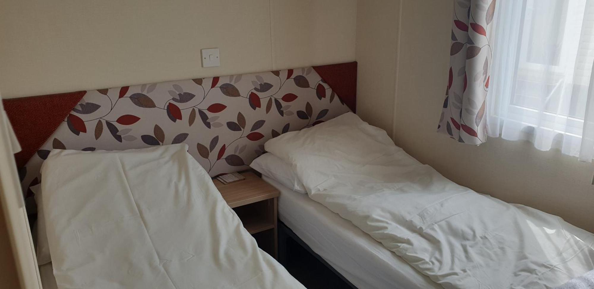 Villa Caravan In The Cotswolds à Cirencester Chambre photo